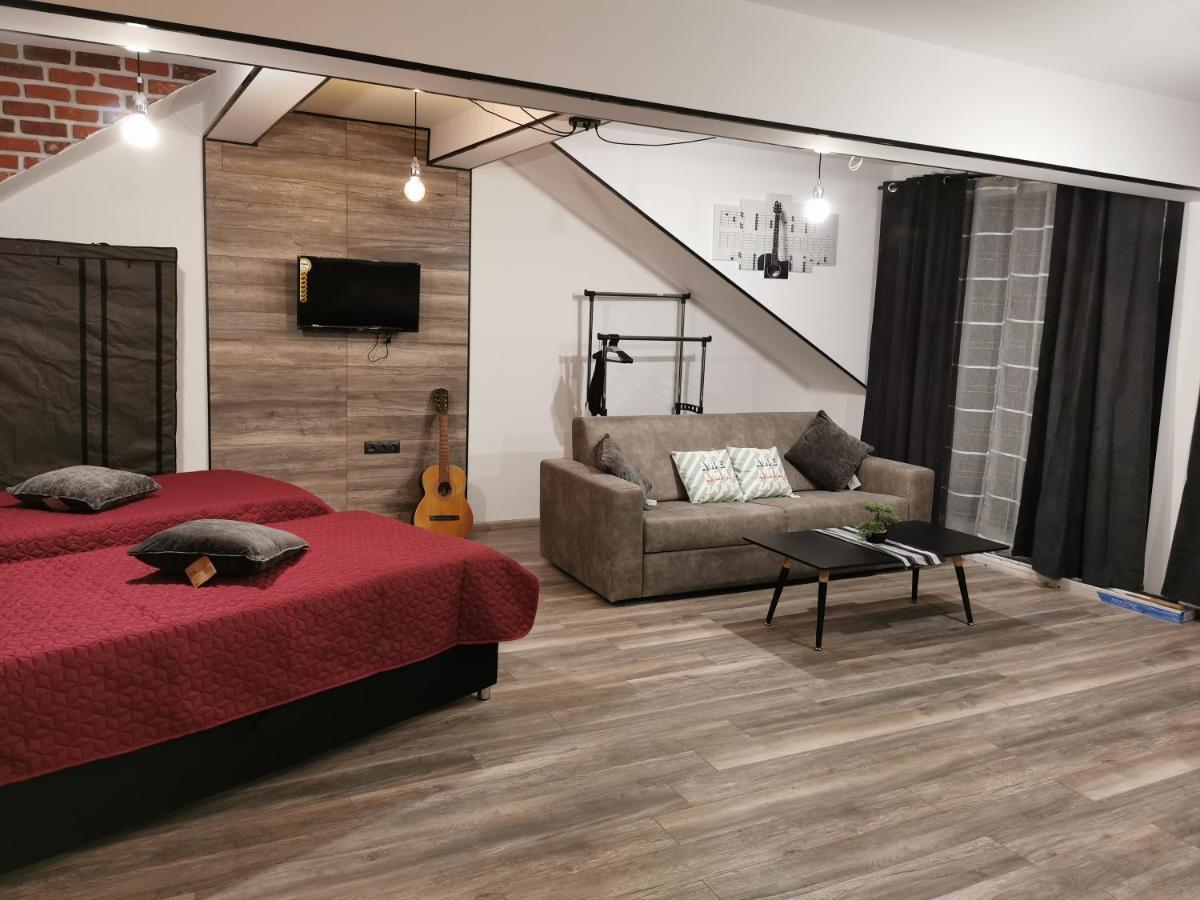Urban Music Studio Bypmm Plovdiv Ngoại thất bức ảnh